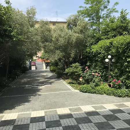 Donatella Apartmán